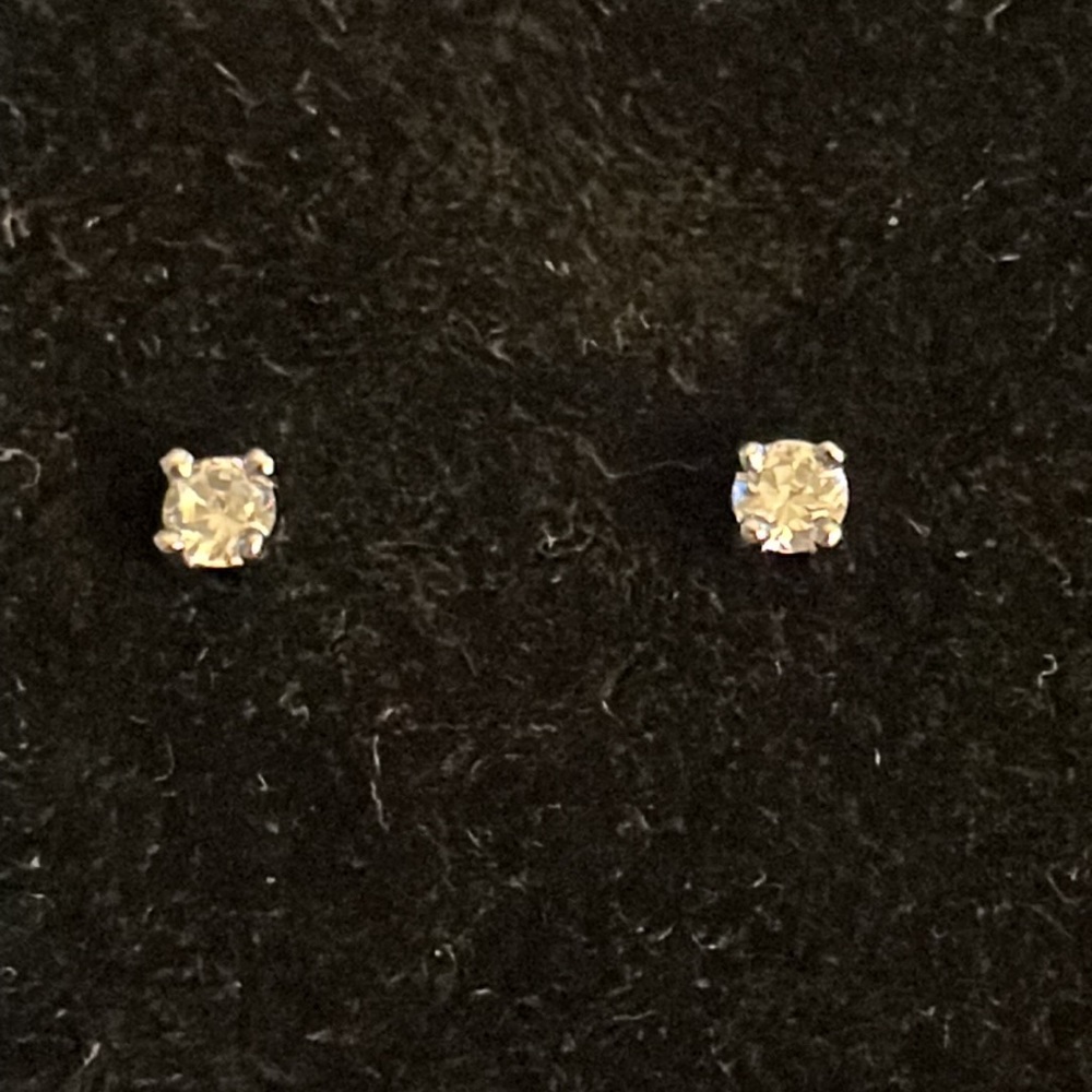 NWOT set of 4 sterling silver CZ Mini stud earrings Clear, pink, blue, & yellow. - Picture 4 of 8